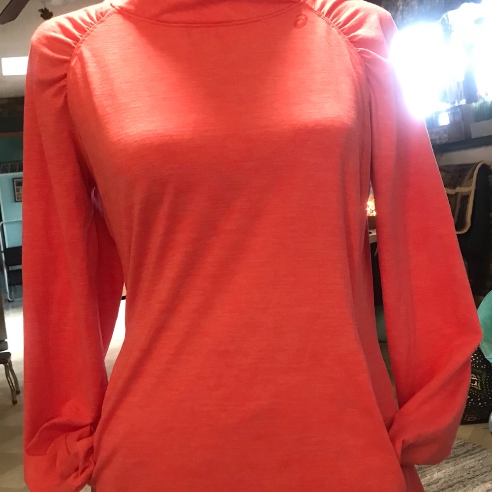 ASICS Coral Long-Sleeve Women’s Top